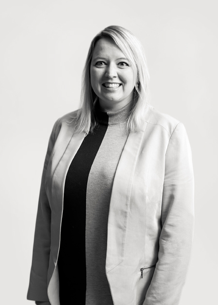 Emma Peoplepage Headshots (1)